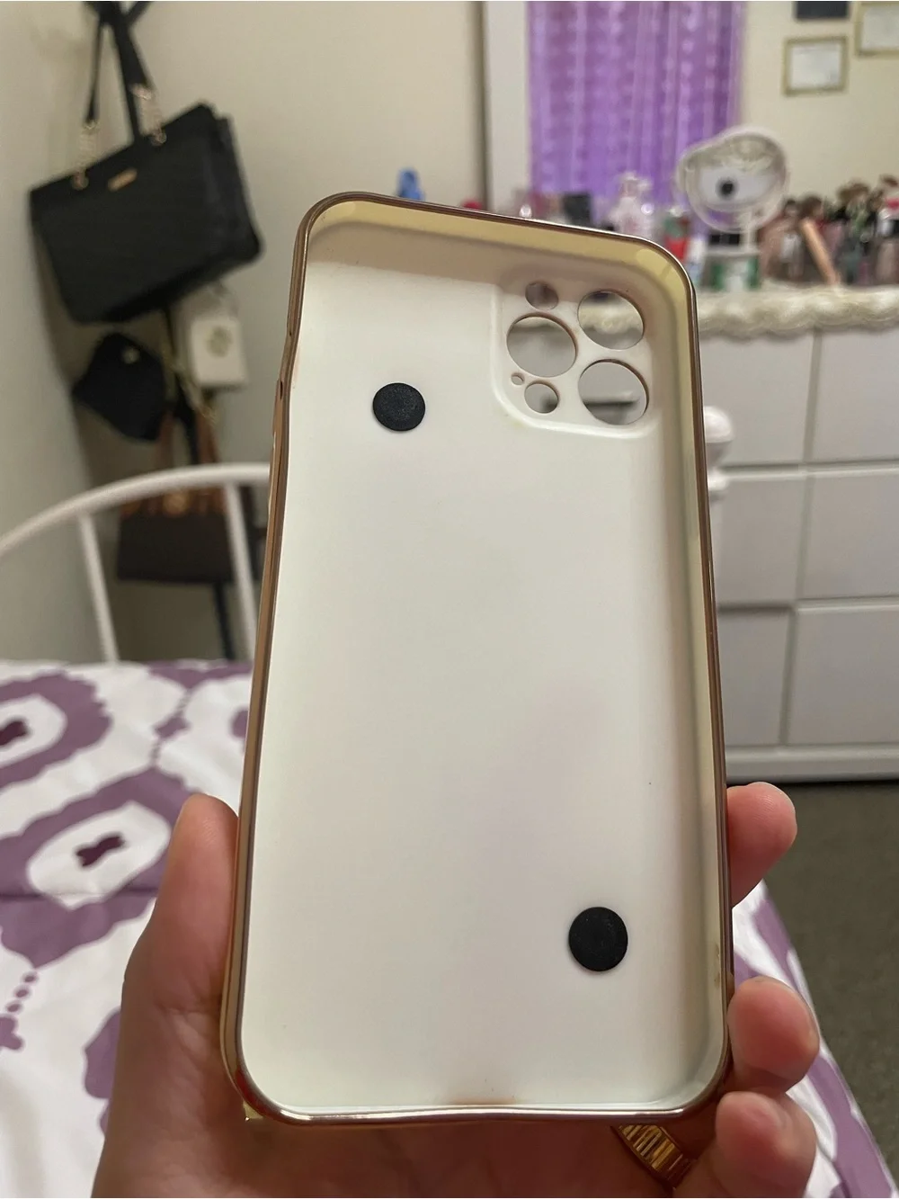 Gold Mirrored Crystal Phone Case & White Heart Bracelet Accent😆